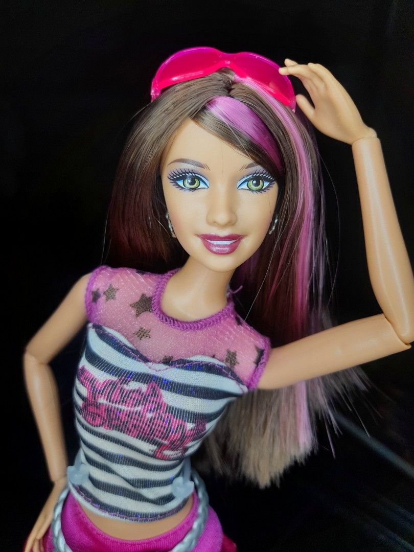 Barbie online fashionistas sassy