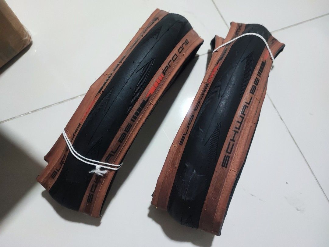 Schwalbe Pro One 30-349 Bicycle Tyre fits Brompton Bicycle