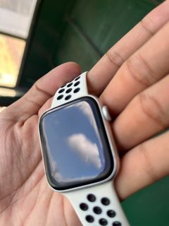 Second Hand Apple Watch Series 5 (44mm) - Gray | Minor Scratches | Free Accessories!