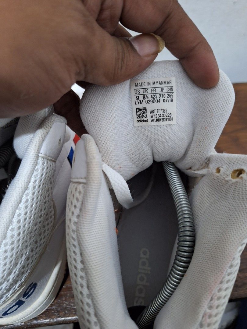 Adidas ee7382 2025