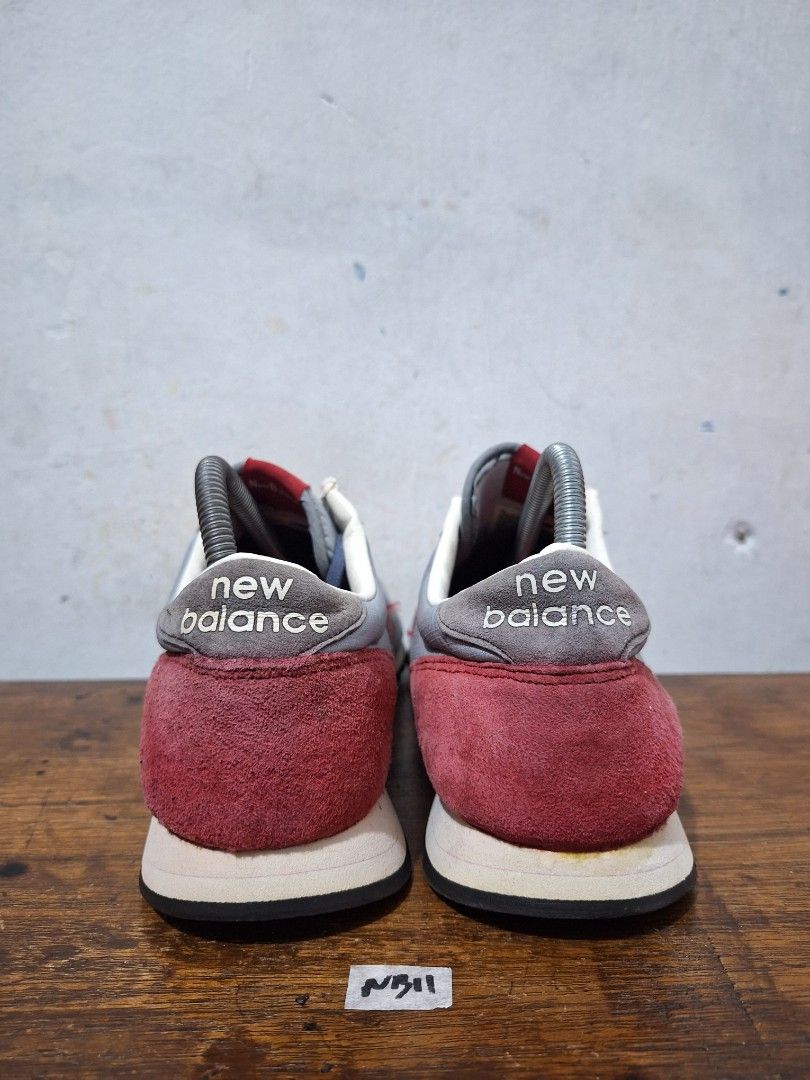 New balance 420 size hotsell 3