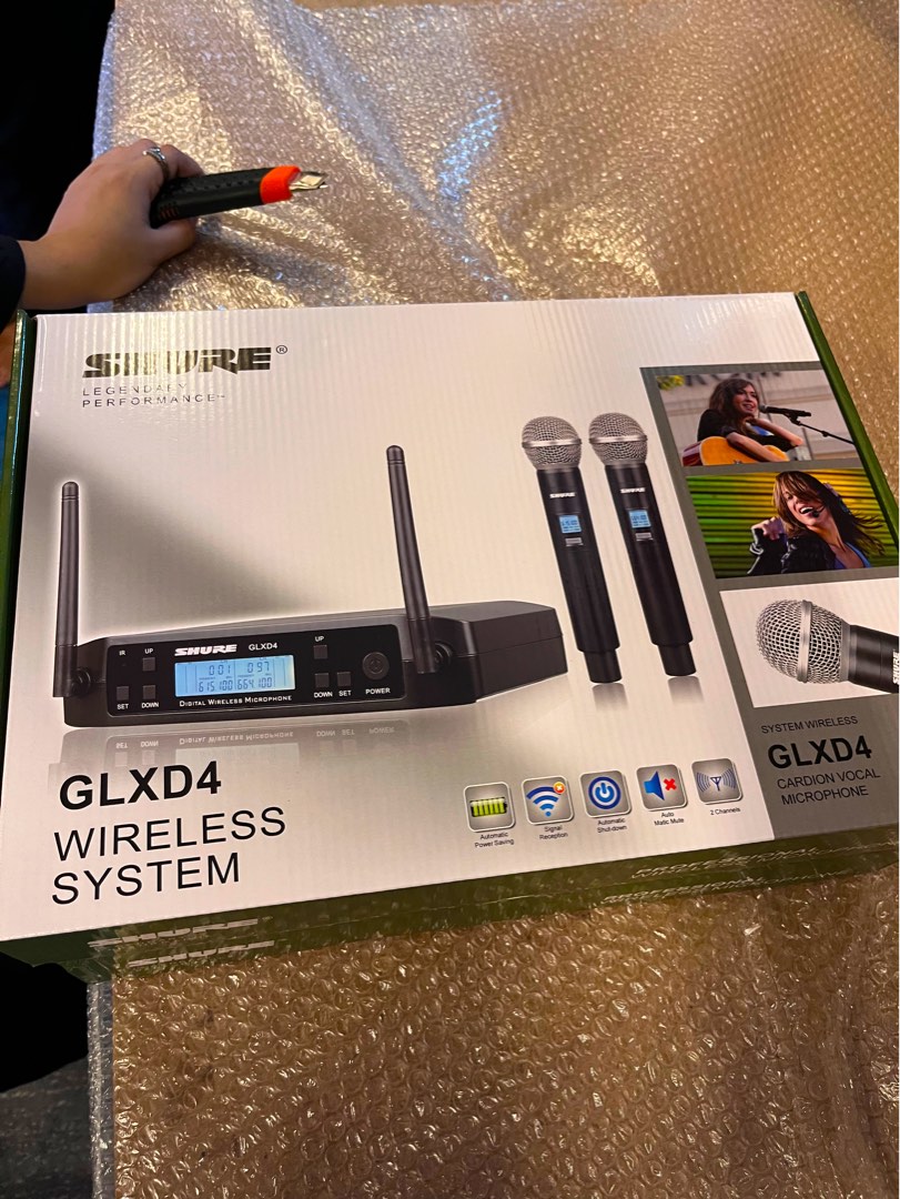 SHURE GLXD4, Audio, Microphones on Carousell