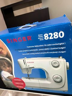 Singer sewing machine model 8280, TV & Home Appliances, Other Home ...