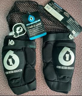 Sixsixone Knee Pad