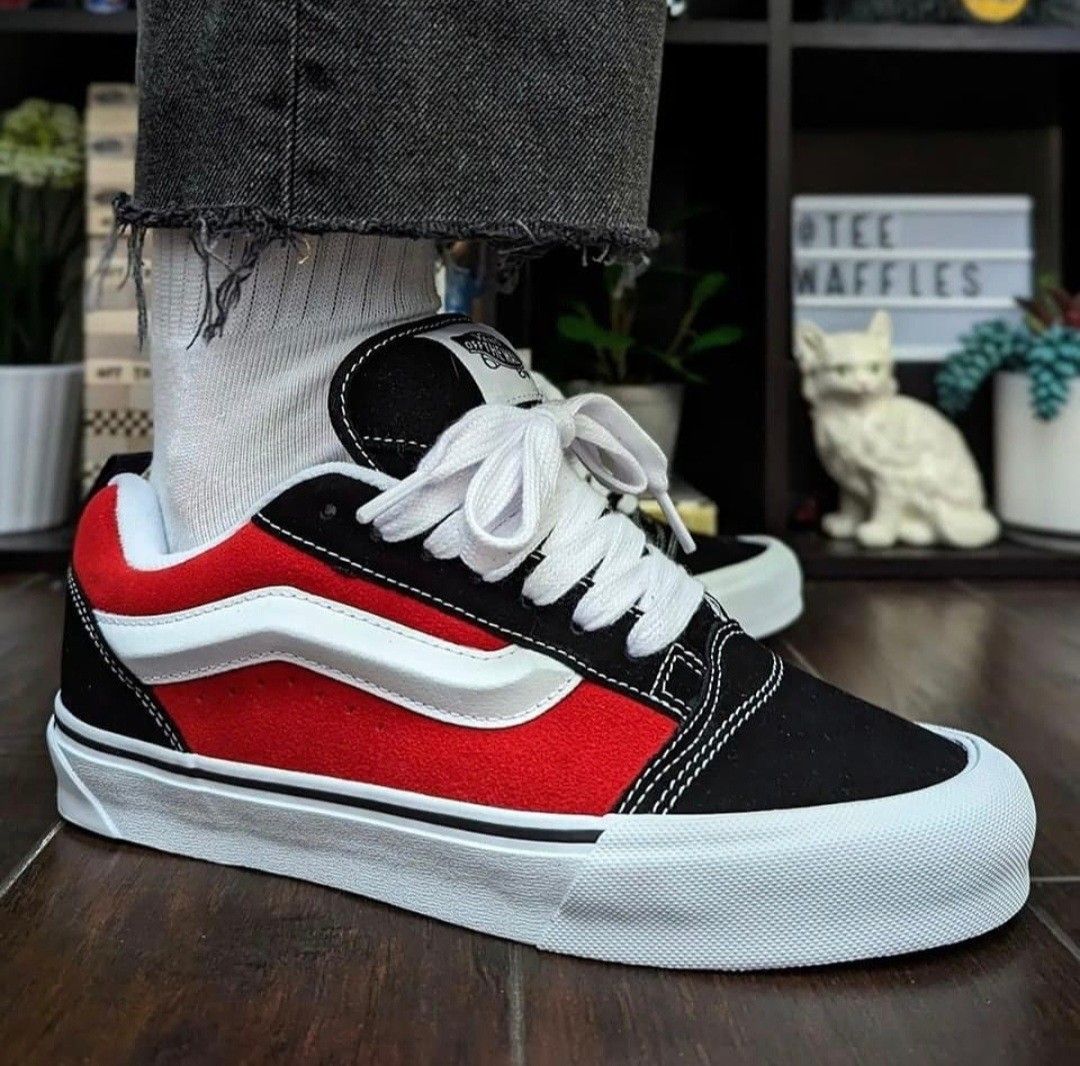 Red and black vans high tops shop