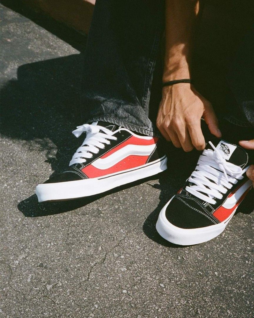 Size 4 to 10US Vans Knu Skool Classic Red Black