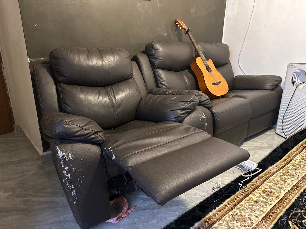 Sofa to letgo (2+1), Furniture & Home Living, Furniture, Chairs on