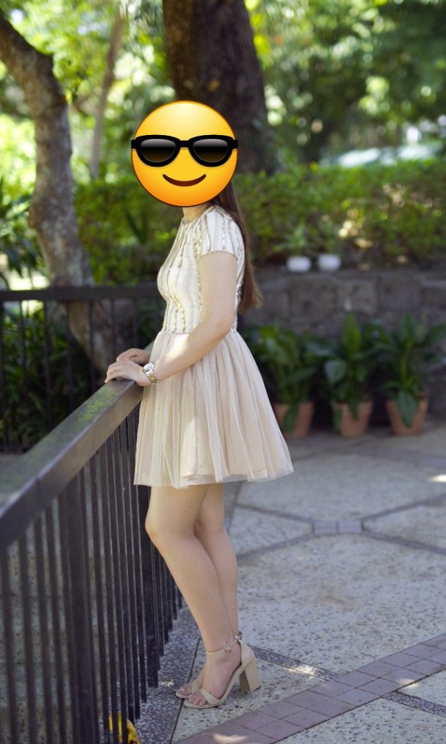 Soiree (SM brand) (Category: Dresses) located in Cainta. Submitted by nahgr (Listing ID 1269406769, Image 2). Description: beige only used once for prenup. black washed but not used fits small.