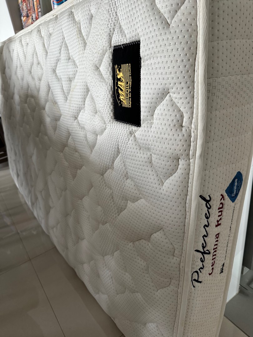 Super single mattress by Maxcoil, Furniture & Home Living, Furniture