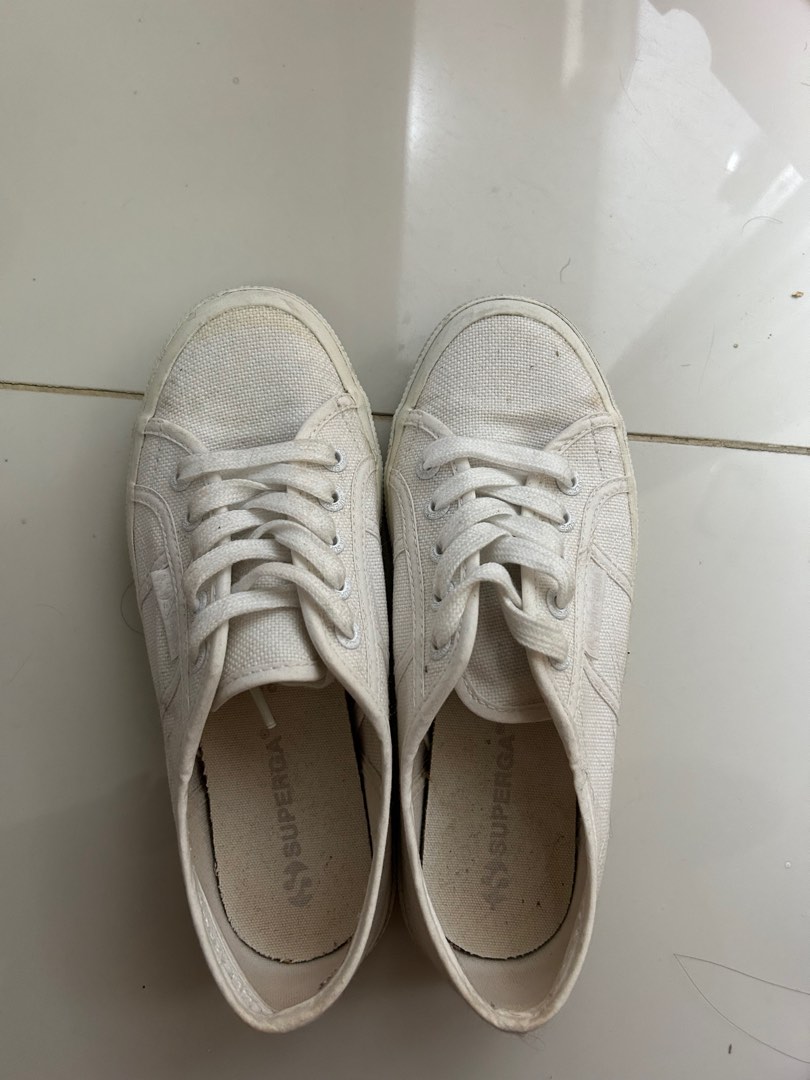 Superga hotsell all white