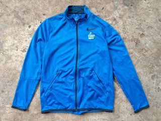Tracktop Nike Coracau