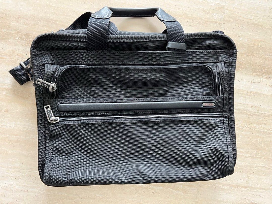 Tumi Laptop Briefcase, Men's Fashion, Bags, Briefcases on Carousell