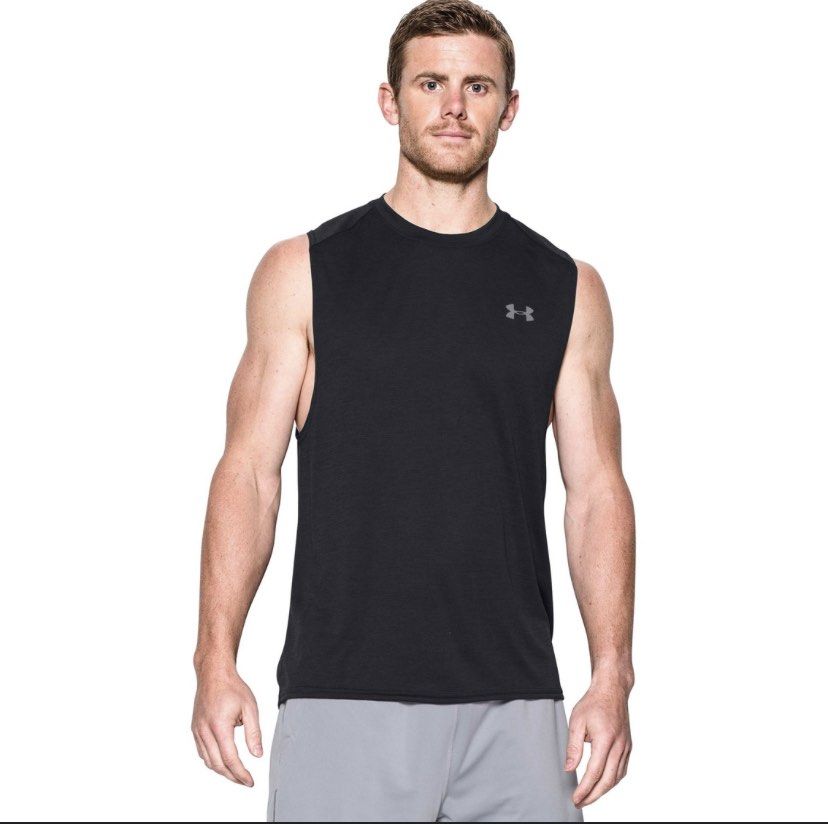 Under Armour Heatgear Men's Sleeveless Compression Shirt, Women's Fashion,  Activewear on Carousell