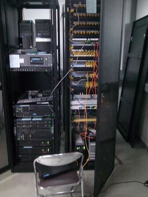 Used 42U Server Rack Metal Mesh Australia Data Cabinet Center ...
