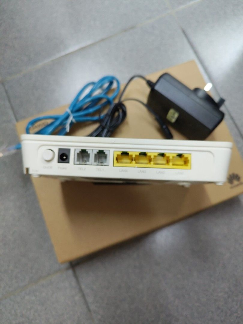 Used Huawei Echolife Hg8240h5 Gpon Terminal Fibre Optic Modem Announcements On Carousell 4312