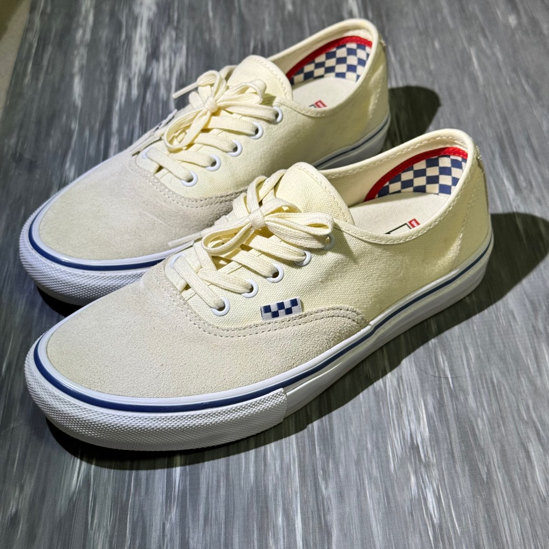 VANS Skate Authentic us 9.5