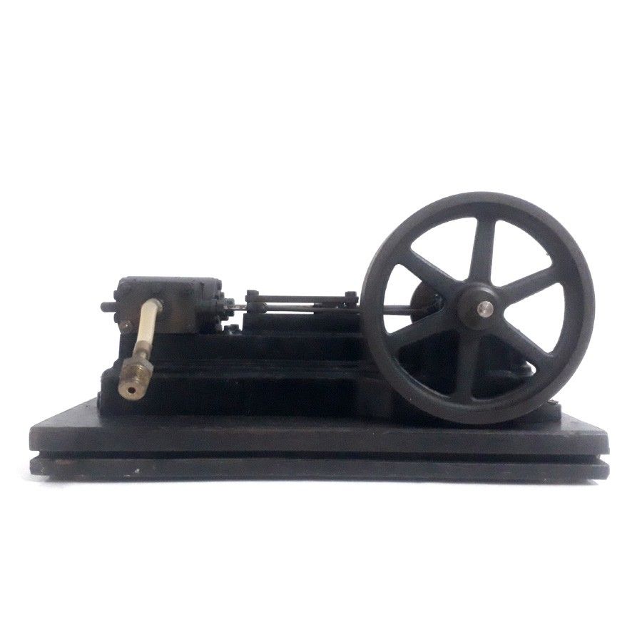 Stuart Engine Horizontal Vintage Stuart Horizontal Steam Engine Model, Hobbies & Toys ...