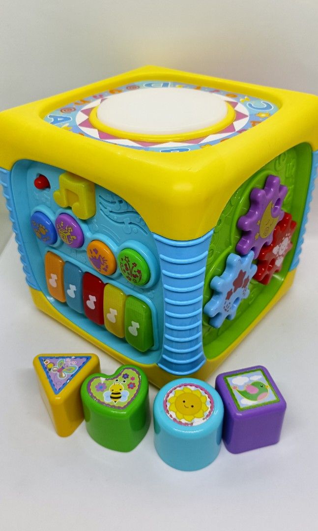 WinFun Music Fun Activity Cube B07