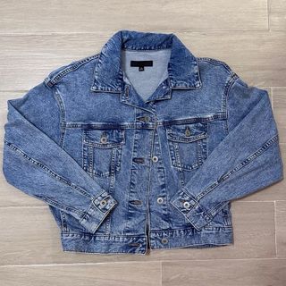 Women’s Denim Jacket