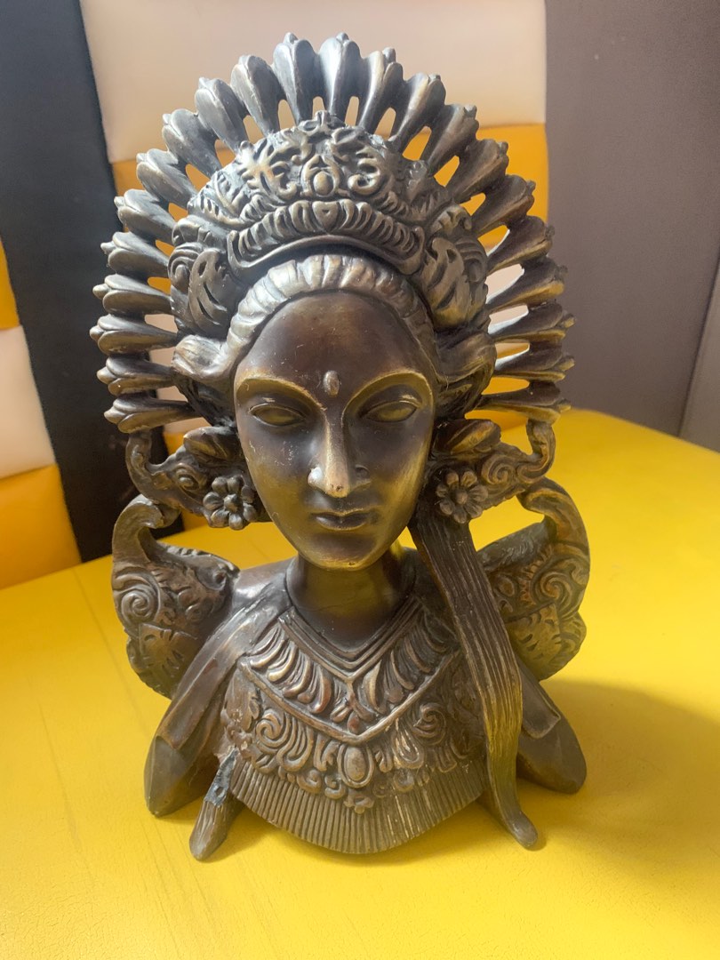 wood carvings house decor, size see pictures, better living,paranaque