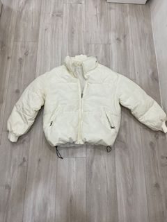 Worn for 3 hours white puffer winter jacket
