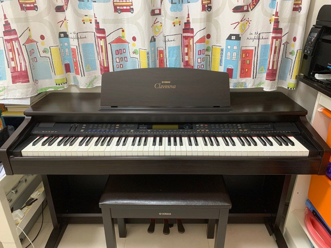 Yamaha Clavinova CVP 103