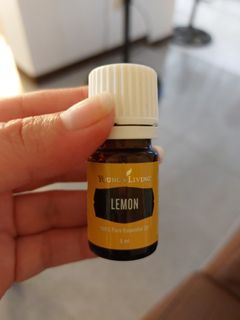 Young Living Essential Oil - Lemon 5ML