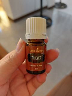 Young Living Essential Oil - Thieves 5ML