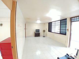 511 Bukit Batok Street 52 Hillgrove Gardens