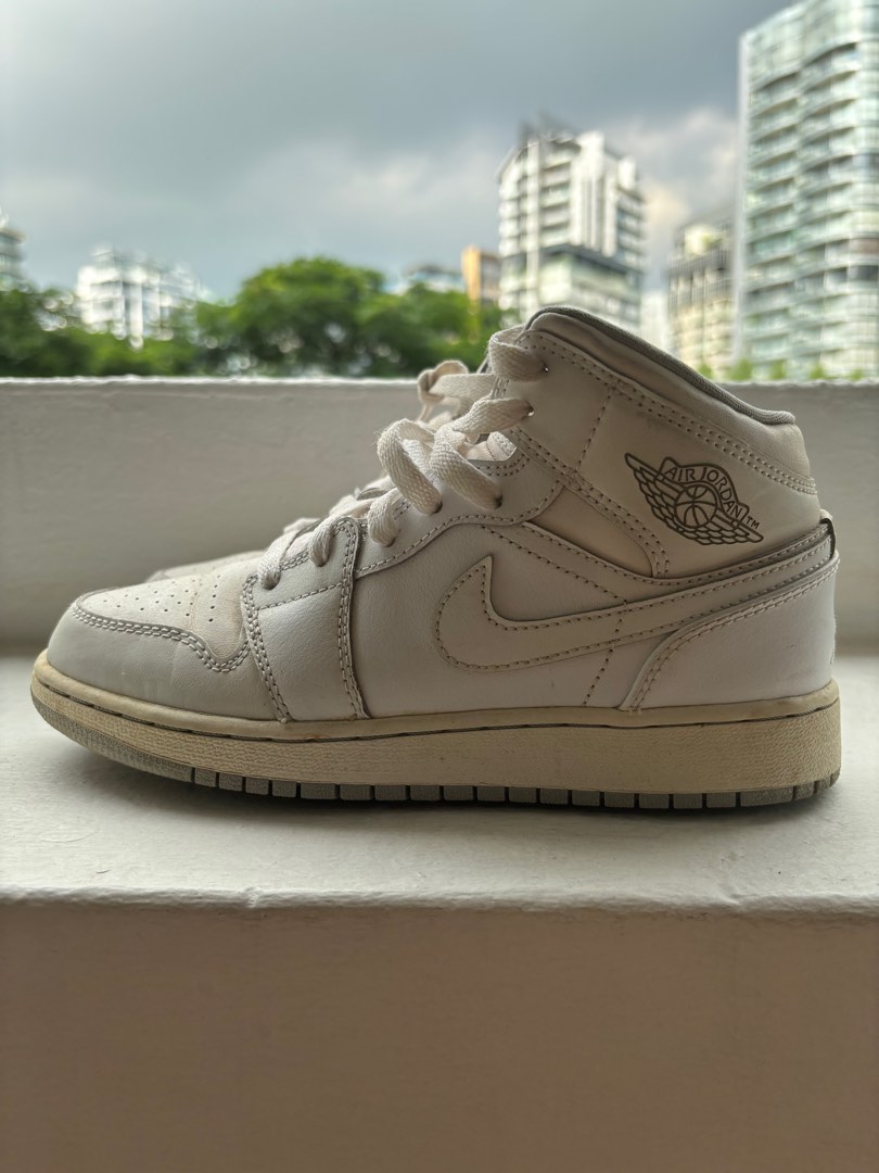 Air jordan 1 shop mid retro white