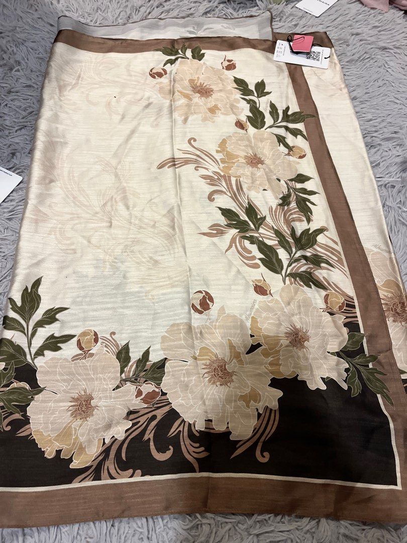shawl alhumaira