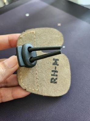 Archery tab: Bateman TCSP Cordovan Tab (Category: Other Sports Equipment and Supplies) located in Mandaluyong City. Submitted by maricris.sn (Listing ID 1269481764, Image 1). Description: Bought from Lancaster Archery website. Never used. Preferred the Fairweather tab. Right handed, Medium.
