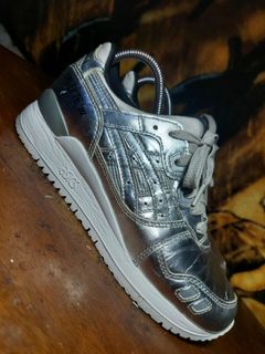Asics gel lyte iii size 7 clearance