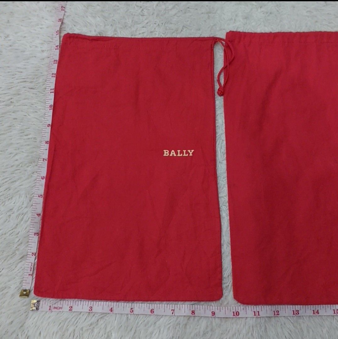 Authentic Bally dust bag 15x9.5 inches (Category: Luxury Bags & Wallets) located in Manila. Submitted by jfluxury.co (Listing ID 1269618287, Image 3). Description: excellent condition no flaws bought in Japan 🇯🇵 💯% Authentic. 😊 Money back guarantee. 😊 Clean and ready to use na po.