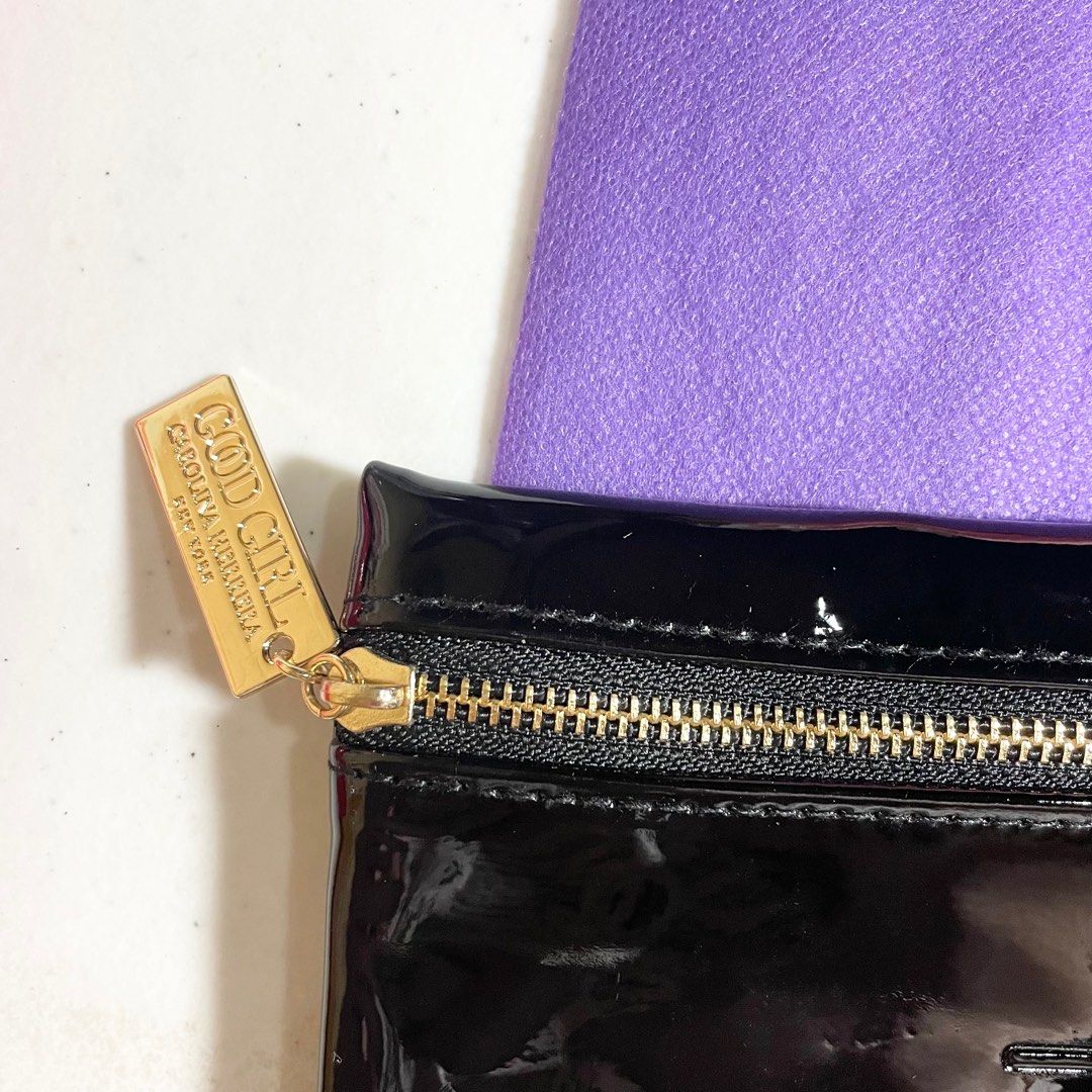 Carolina herrera 2025 makeup bag