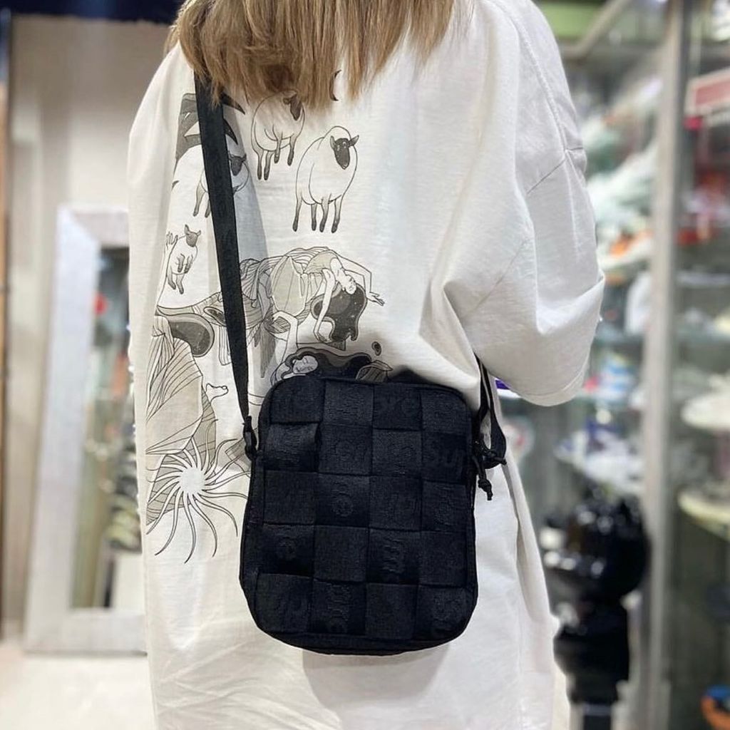 Supreme Woven Shoulder Bag - バッグ