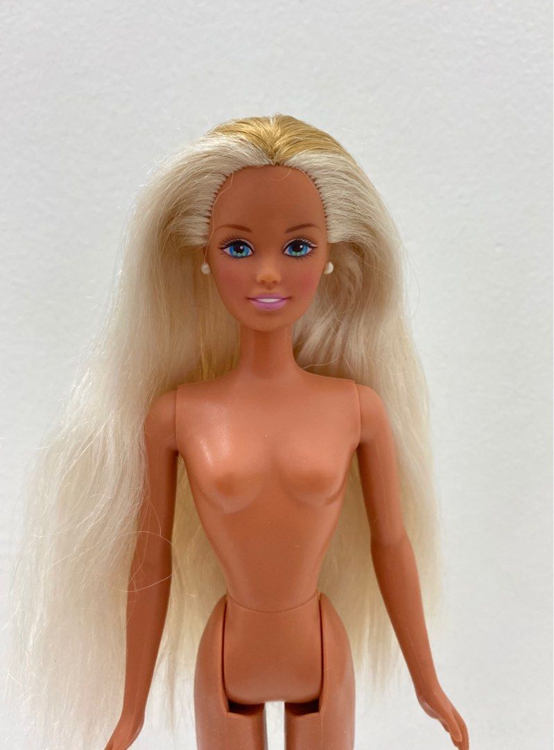 Pearl shop beach barbie