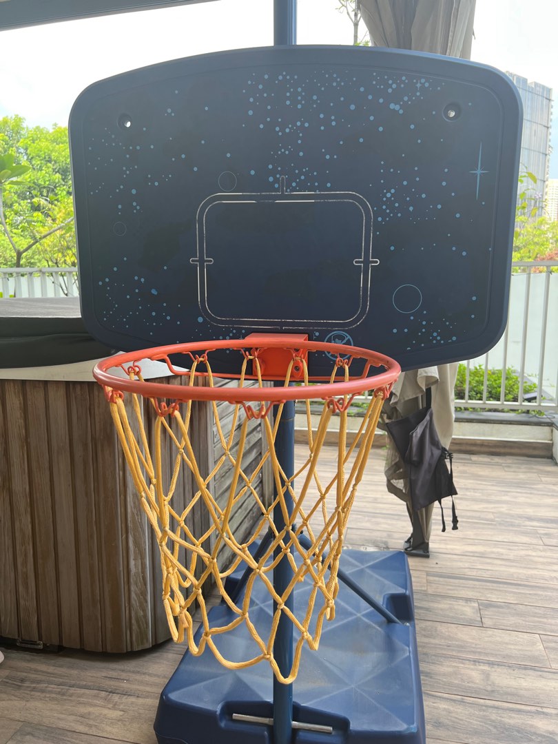 Basketball hoop, Sports Equipment, Other Sports Equipment and Supplies