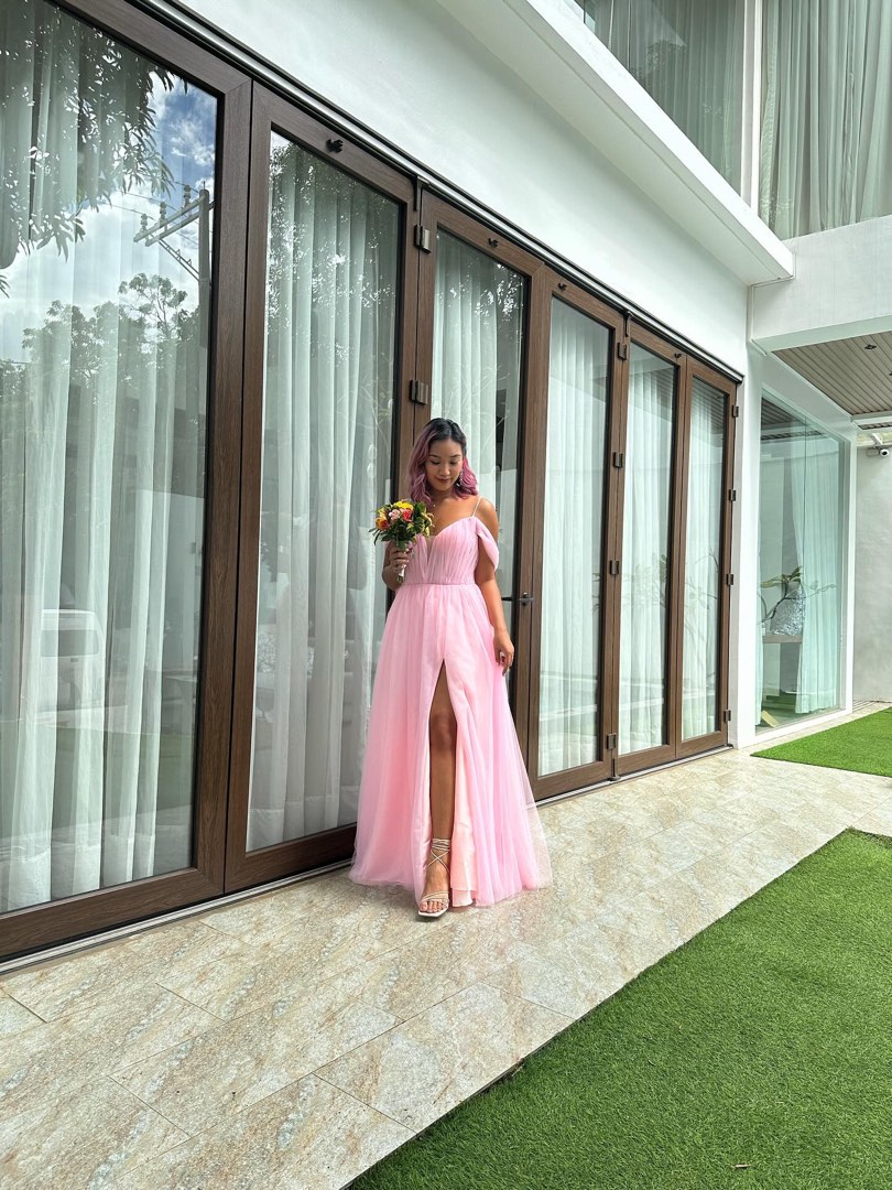 bridesmaid dress and shoes