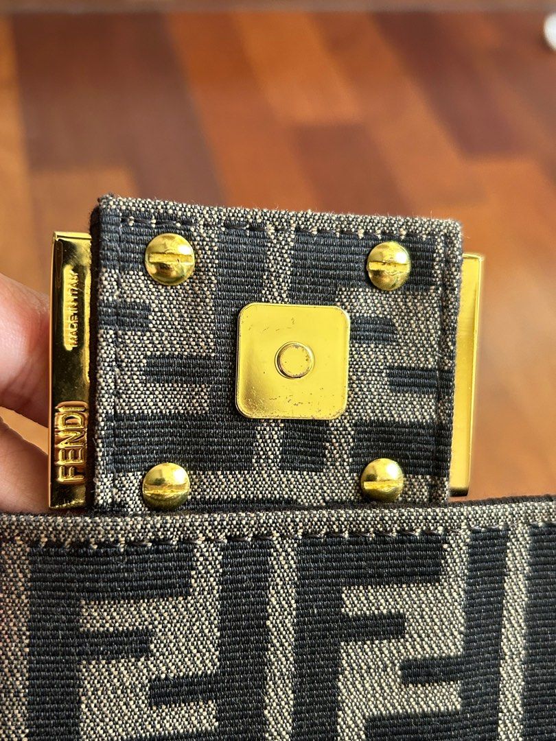 Fake fendi for sale outlet