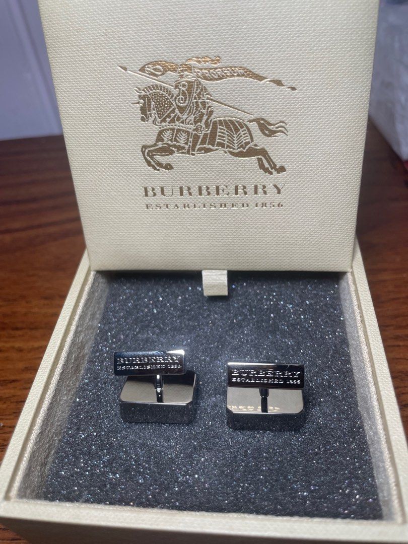 Burberry tie and cufflink set clearance