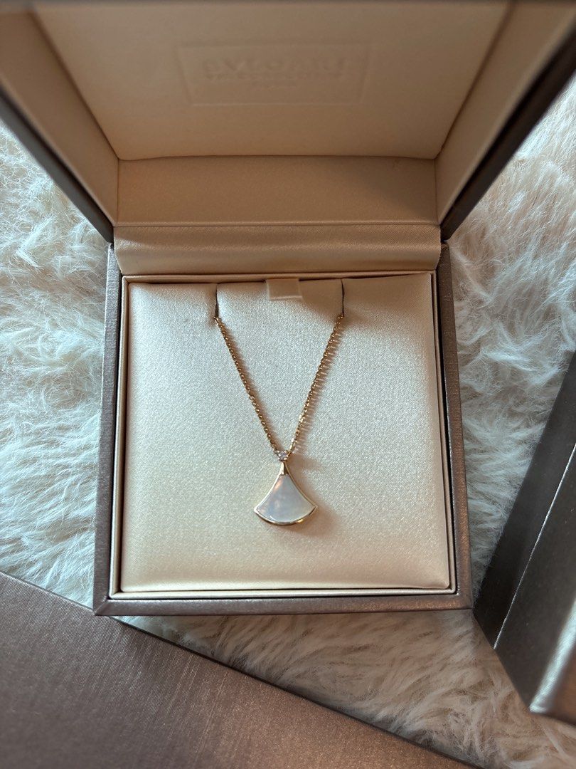 Bvlgari necklace hot sale