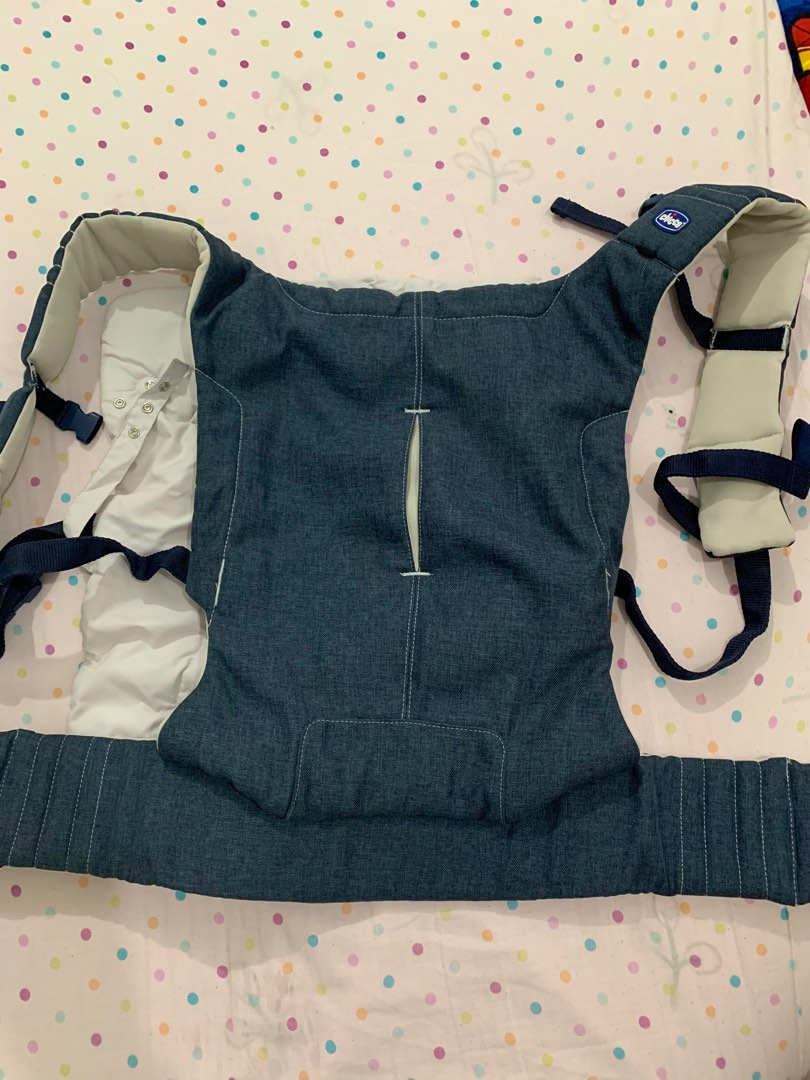 Chicco Carrier, Babies & Kids, Going Out, Carriers & Slings on Carousell