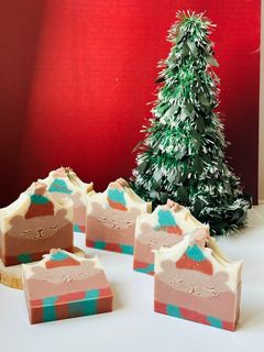 (Category: ) located in . Submitted by joy_fulhandmade (Listing ID 1269550383, Image 1). Description: .