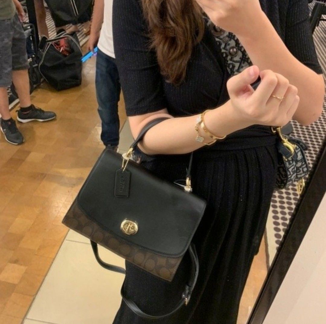 Coach Hand bag 223870JAX Carousell