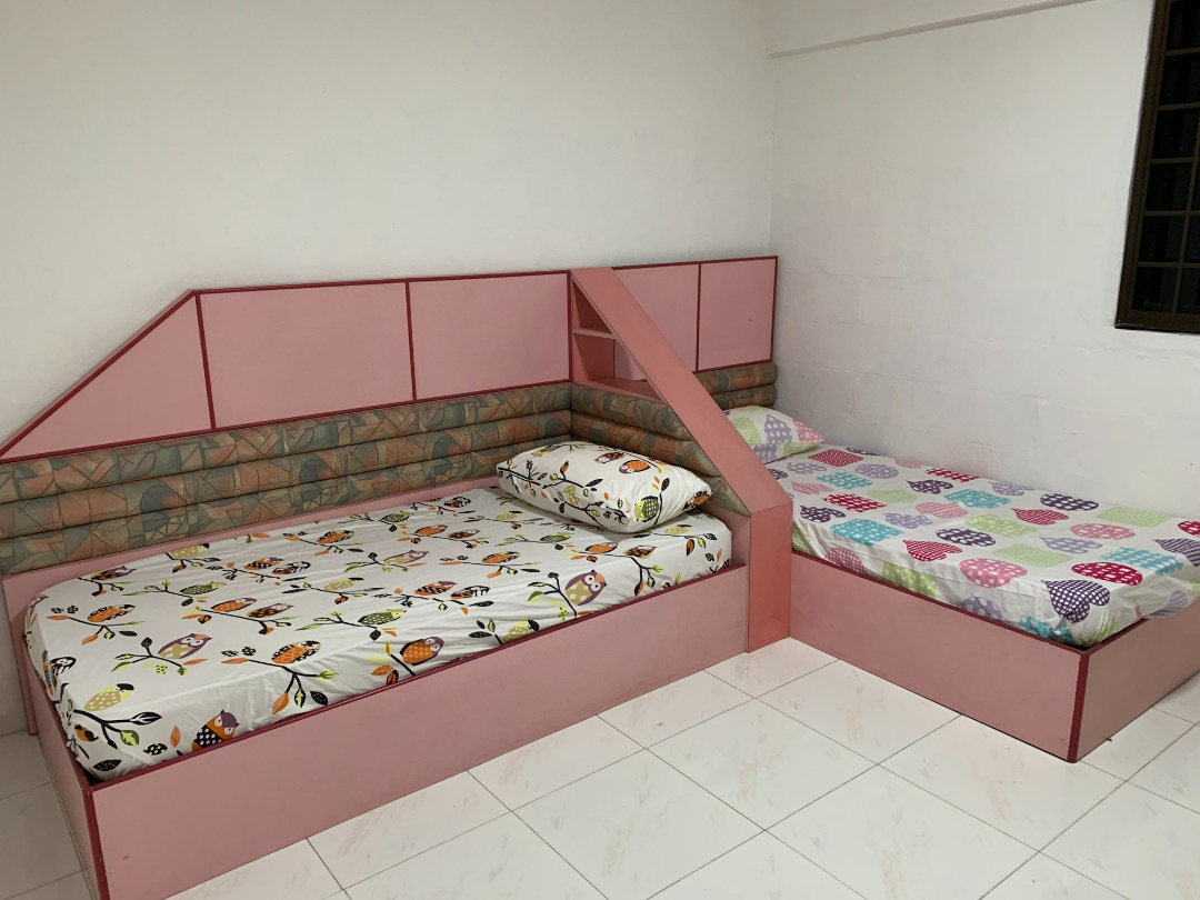 (Category: ) located in . Submitted by msch1245 (Listing ID 1269536964, Image 1). Description: .