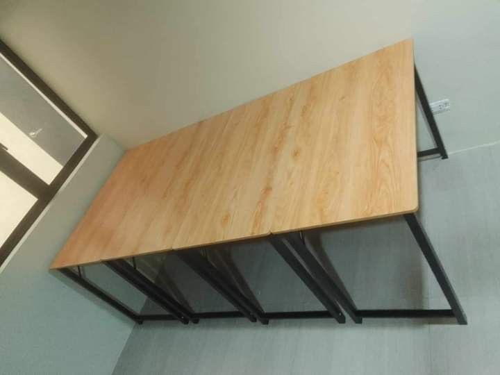Computer Desk Table (Category: Tables & Sets) located in Marikina City. Submitted by redonlineshop (Listing ID 1269555469, Image 3). Description: Desk Office Table/ Computer Desk Study ✅100X50 COMP. DESK ₱1,200 🎨Yellow (black leg) 🎨Maple (white leg) ✅120x60 COMP. DESK ₱1,400 🎨maple (white leg) ON HAND BRAND NEW Accept Gcash payment/COD Same day delivery + Delivery Fee.