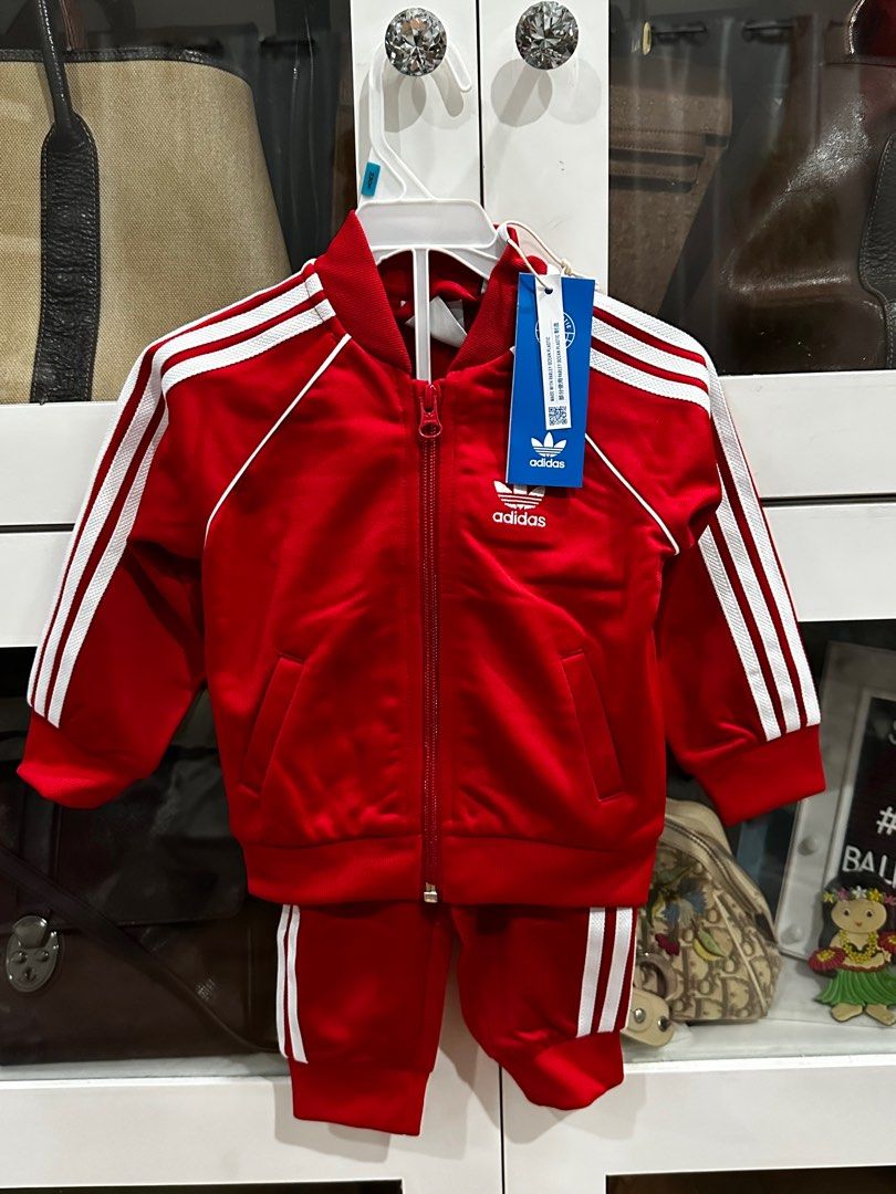 CUTIEEEE! Adidas track suit for babies (Category: Babies & Kids Fashion) located in Marikina City. Submitted by girlbalikbayan (Listing ID 1269696535, Image 2). Description: 📌100% guaranteed authentic! We DO NOT sell fakes, OEM or mall pullouts 📌Price is already low. We will consider a small discount if buying more than 2 items. ADIDAS For your baby’s first Christmas, this track suit is guaranteed to be his or hers BEST OUTFIT. Calling all futu