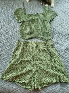 (Category: ) located in . Submitted by miminglove (Listing ID 1269536236, Image 1). Description: .