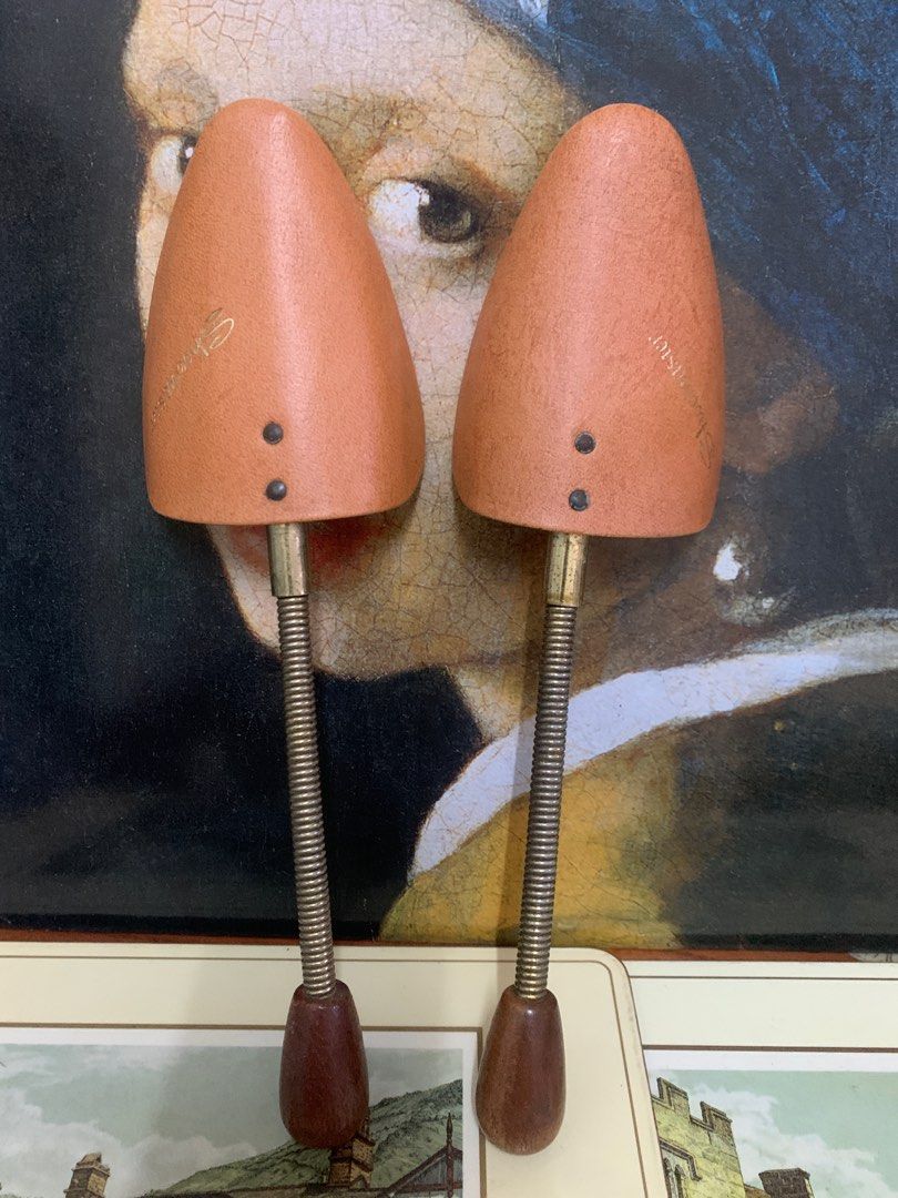 Dasco shoe trees store